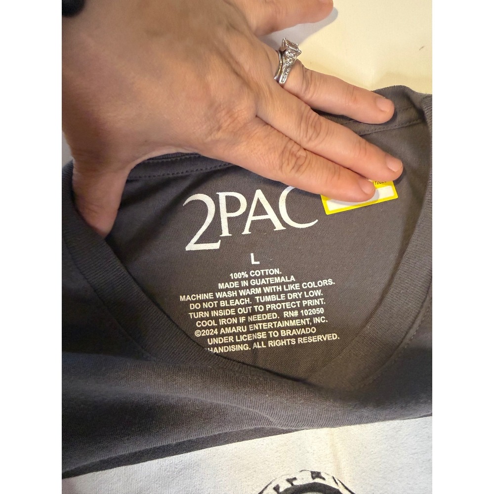 2Pac Tupac Shakur Graphic T-Shirt Mens Large Charcoal Gray Hip Hop Rap Tee - Picture 3 of 4